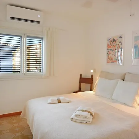 Holiday home Laguna Townhouse By Nras *